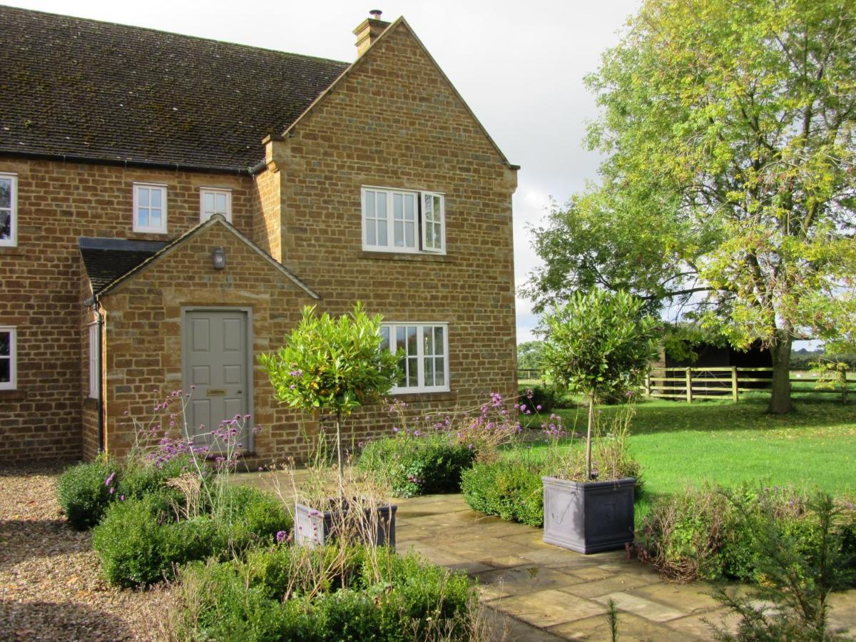 Bed and Breakfast Weston Hill Farm à Moreton Pinkney Extérieur photo