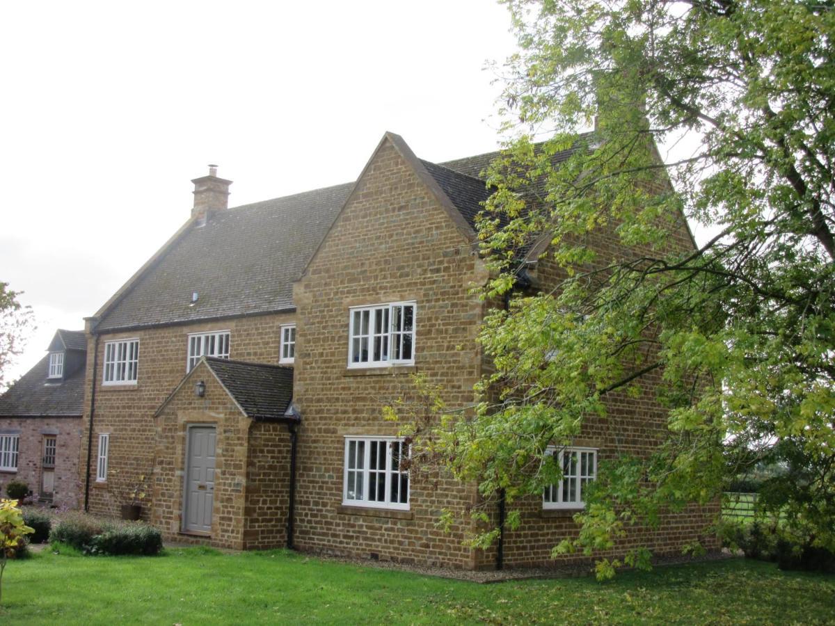 Bed and Breakfast Weston Hill Farm à Moreton Pinkney Extérieur photo