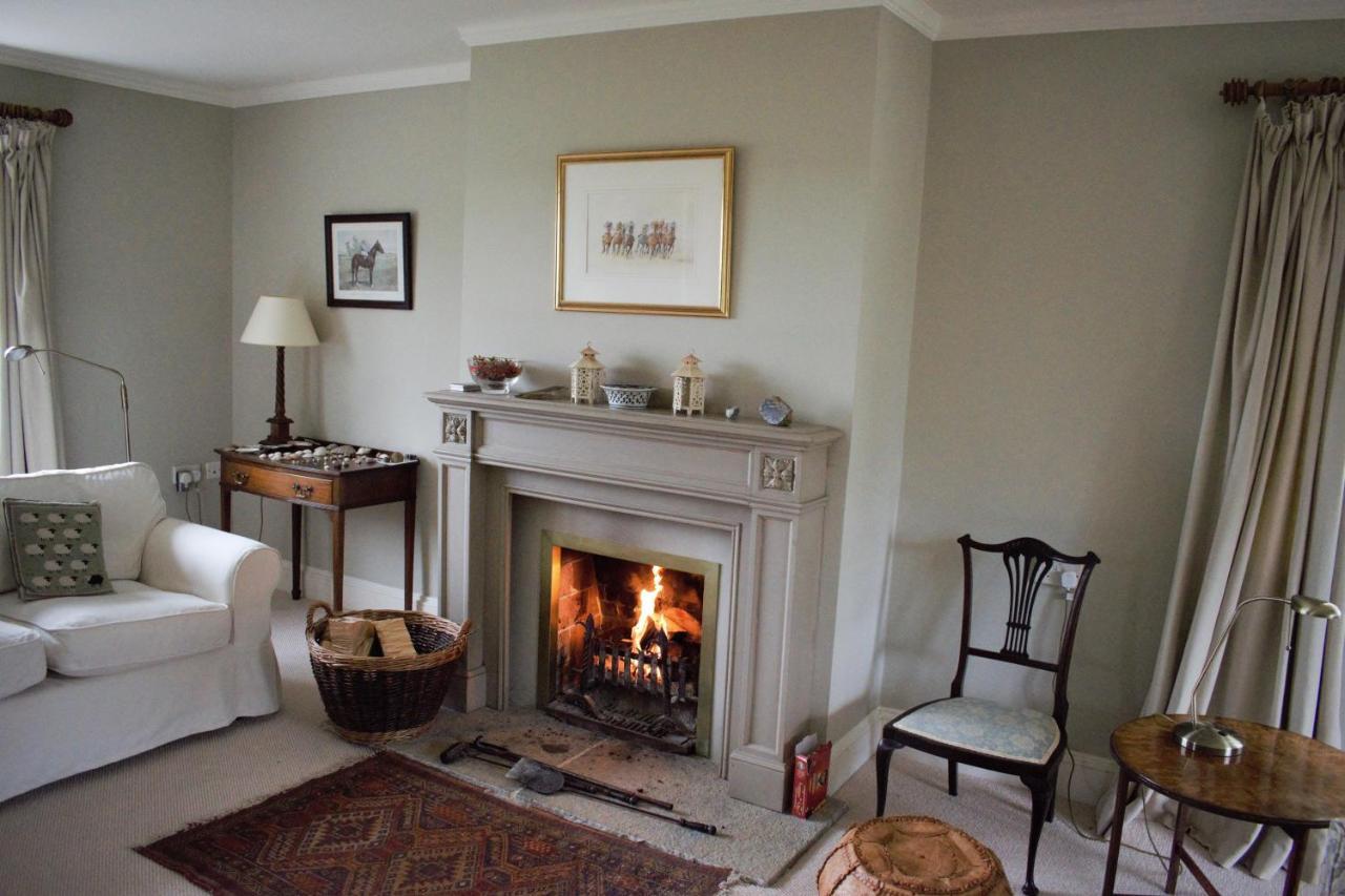 Bed and Breakfast Weston Hill Farm à Moreton Pinkney Extérieur photo